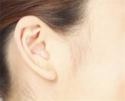 耳垢　ワキガ　対策　関係性